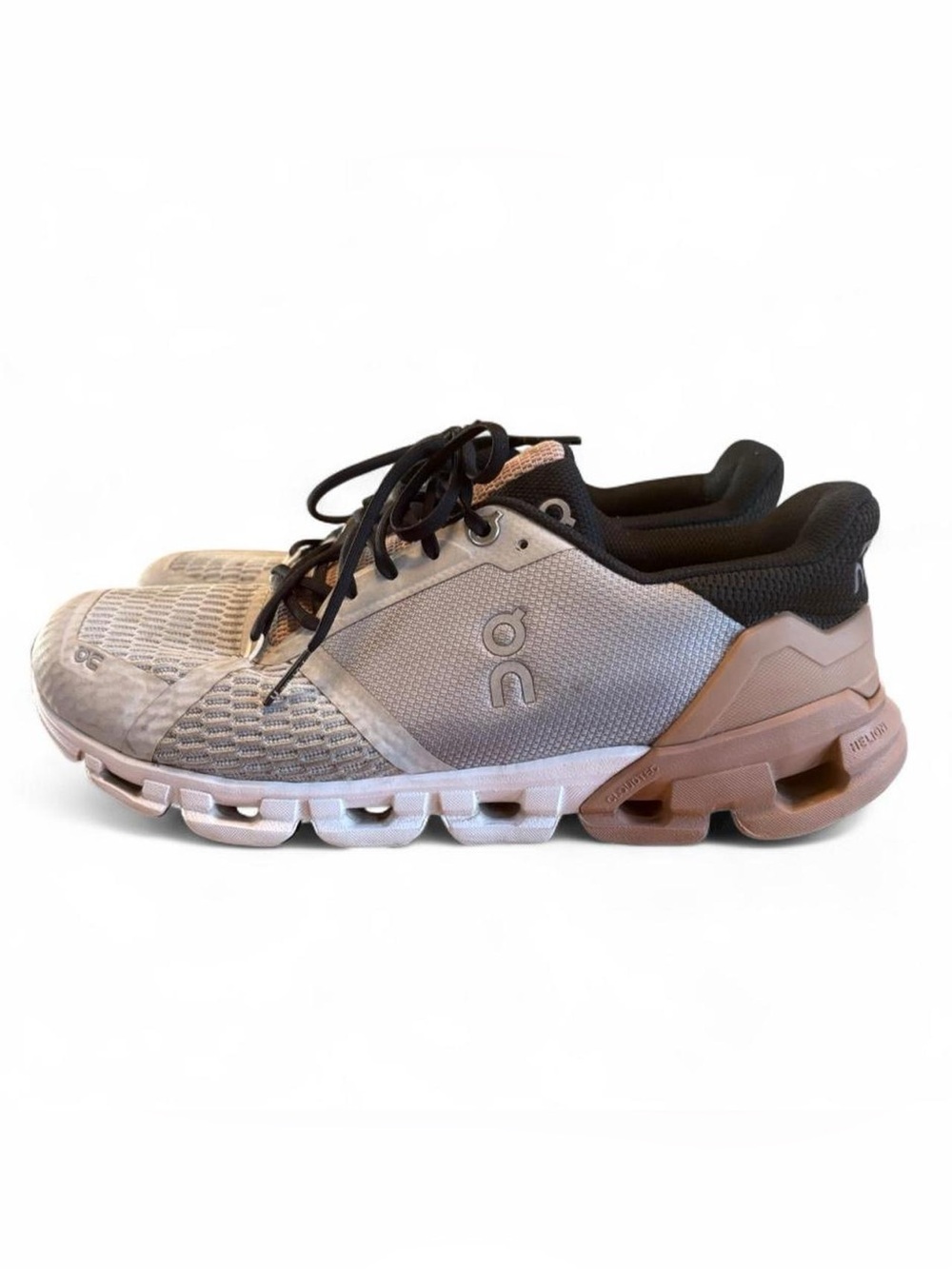 On Cloudflyer Running Shoes Women’s 8.5 Glacier Rosebrown Athletic Workout Gym